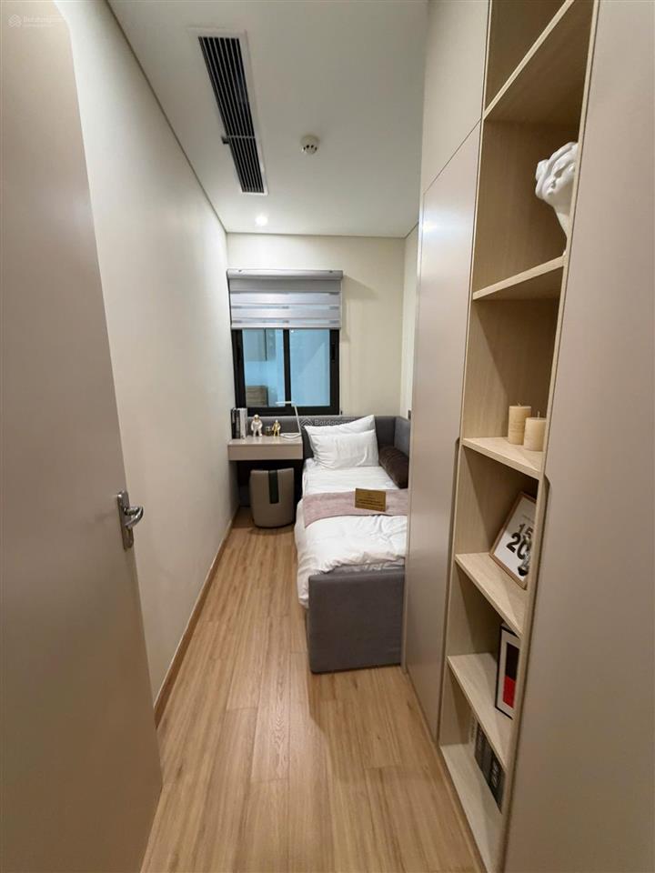 Căn hộ 2 phòng ngủ giá 4,183 tỷ giá hời chung cư, tầm view bể bơi, diện tích 67m2.  0843 237 ***