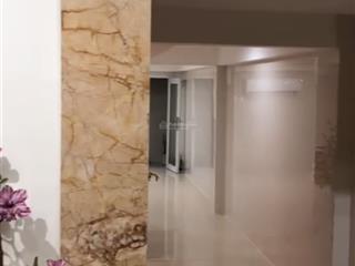 Cho thuê nguyên căn đường nguyễn hữu cảnh . phường 19.bình thạnh.9 phòng ,thang máy .60tr
