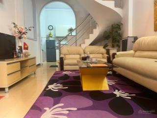 Cho thuê nguyên căn hẻm xe máy. đường trần đình xu.q1 .dt4x11 trệt . lầu sân thượng.14tr