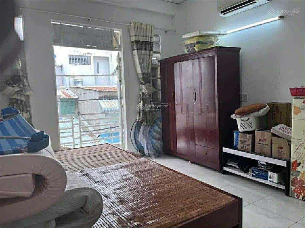 Bán nhà vườn lài hxh q tân phú ngay lũy bán bích 2 tầng dt 4.2x9 2pn không quy hoạch giá 4 tỷ 3