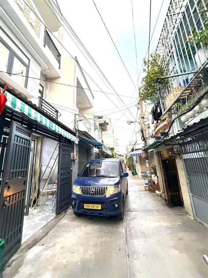 Bán nhà hxh ngay gò xoài bình tân giáp lê văn quới. 4 tầng 4,5x9. nở hậu 4pn không lộ giá 4ty4 tl
