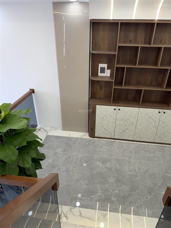 Bán nhà hương lộ 2 bình tân pbtđ hẻm 8m thông 5 tầng nhà mới đẹp 5x13m 5pn không lộ giới.