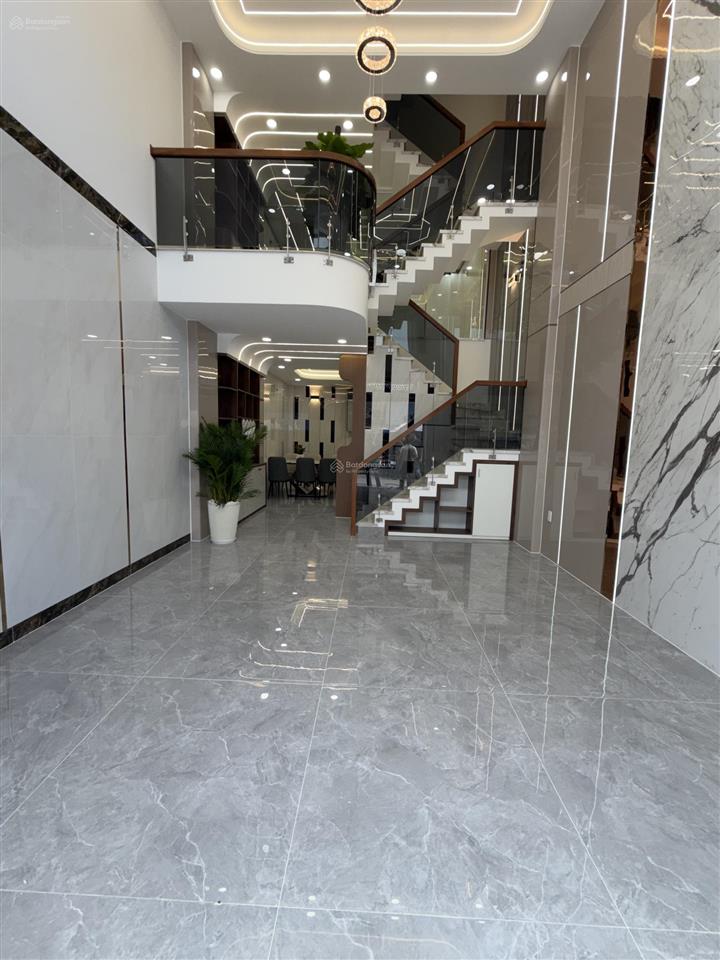Bán nhà hương lộ 2 bình tân pbtđ hẻm 8m thông 5 tầng nhà mới đẹp 5x13m 5pn không lộ giới.