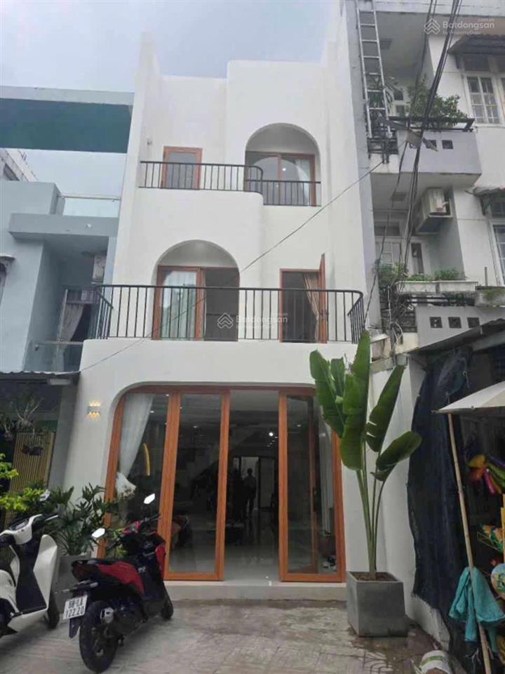 Bán nhà tân phú, bờ bao tân thắng, 3 tầng, hxh kinh doanh, dt sd 132m2, 4pn, sổ vuông vức, 5ty7