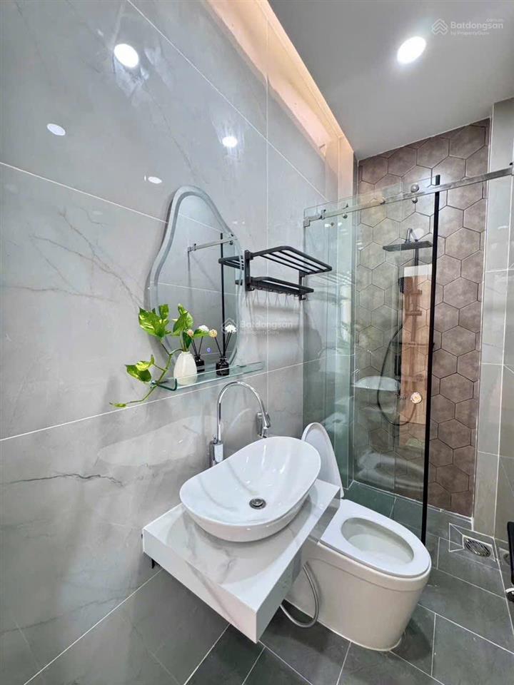 Bán nhà mới đẹp hẻm 6m giáp lê văn quới bình tân đường 18b 2 tầng 4x13m không lộ giới 3pn
