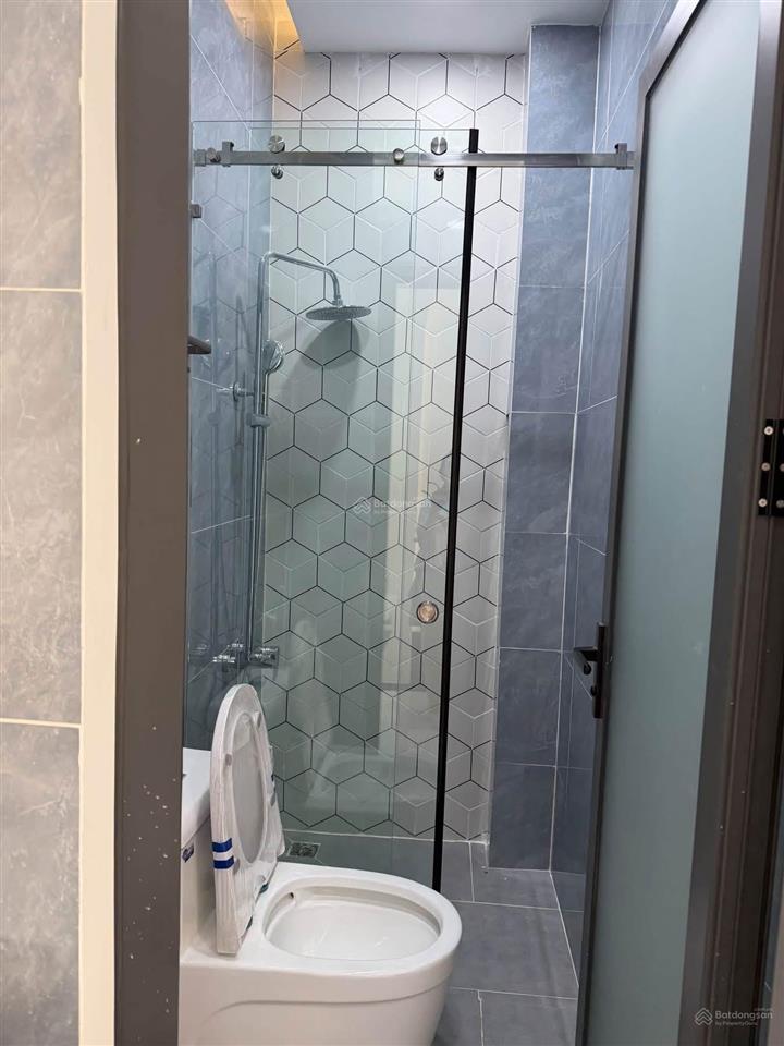 Bán nhà hẻm xe hơi lê văn quới nhà giáp bình long nguyễn sơn
dt 4x11 đúc 2 tầng 3pn không lộ gioi