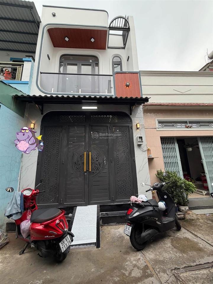 Bán nhà hẻm xe hơi lê văn quới nhà giáp bình long nguyễn sơn
dt 4x11 đúc 2 tầng 3pn không lộ gioi