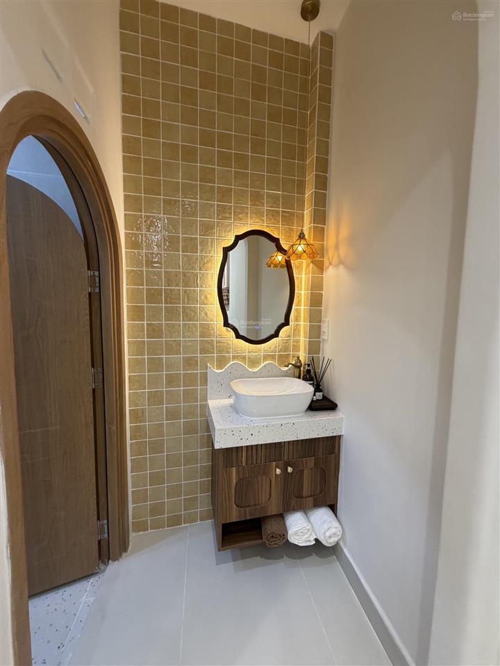 Bán nhà kế bên aeon tân phú diện tích 4x11m kết cấu trệt lầu sân thượng 3pn
vị trí gần uy b