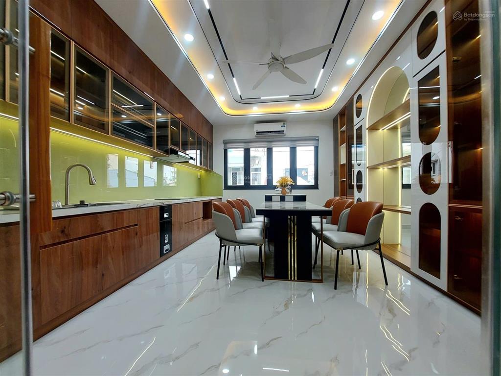 Bán nhà hxh lê trọng tấn 4x21m 5 tầng sân thượng thang máy 4pn 5tolet full nội thất không lộ giới .