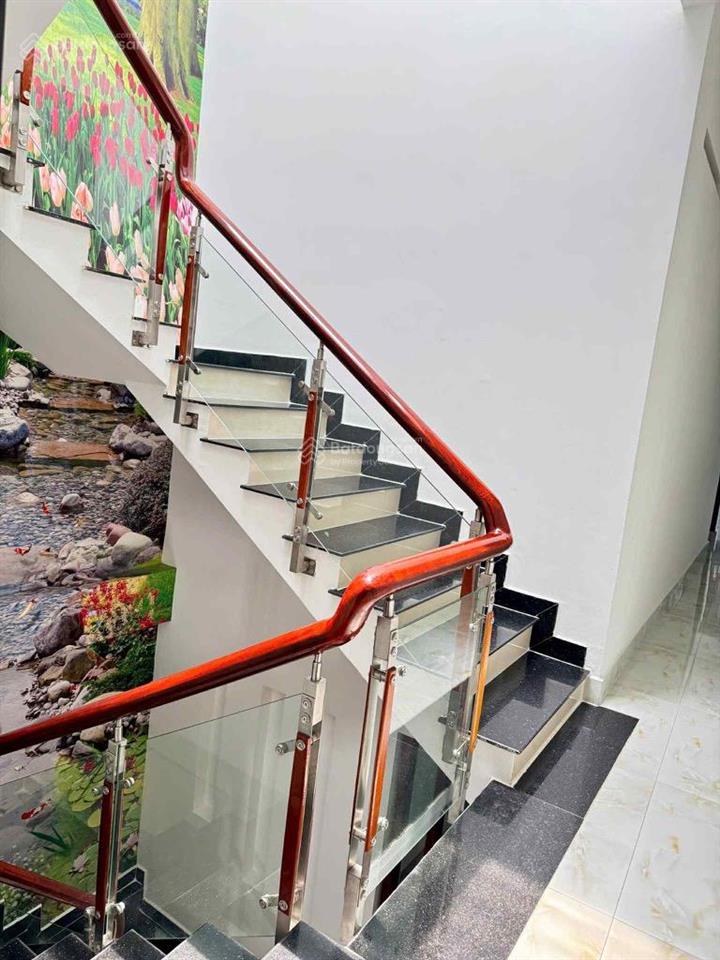 Bán nhà mặt tiền kinh doanh khu tên lửa bình tân 4x29m 3 tầng 7pn không lộ giới không quy hoạch
