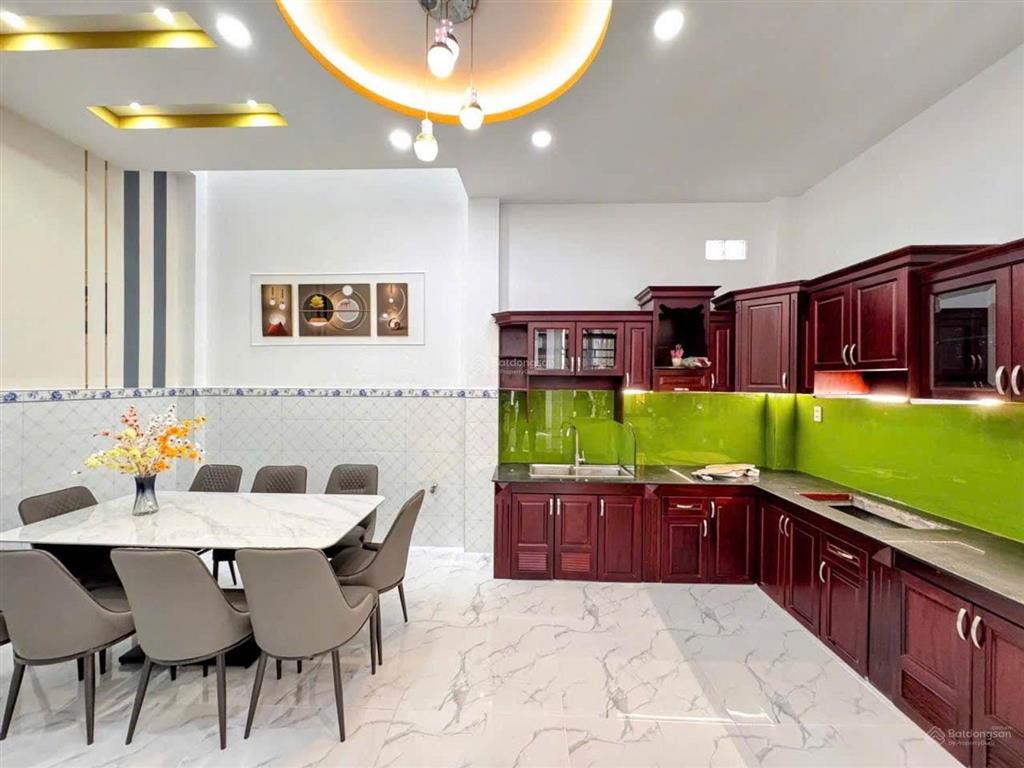 Bán biệt thự mặt tiền 6x17m bình long giáp tân phú 3 tầng không lộ giới full nội thất sang xịn 5pn