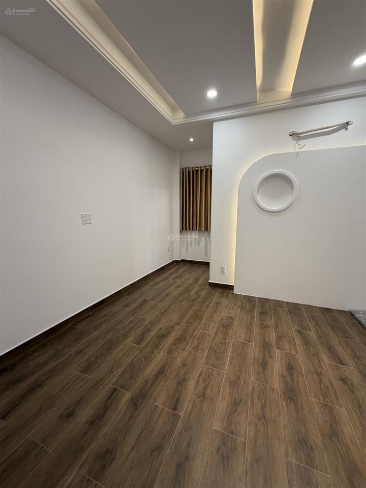 Bán nhà mt gò xoài bình tân đường 15m kinh doanh đỉnh 4x20. 4 tầng sân thượng 5pn sân thượng klg