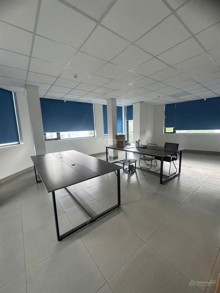 Căn góc 3 mặt tiền phường tân bình, gần nhà ga t3, trệt 3 lầu, thang máy, pccc