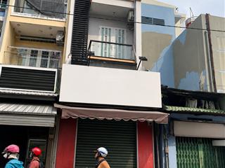 Mặt tiền vĩnh viễn quận 10, 5pn 5wc, trệt 3 lầu, kinh doanh đa ngành giá 25tr/th