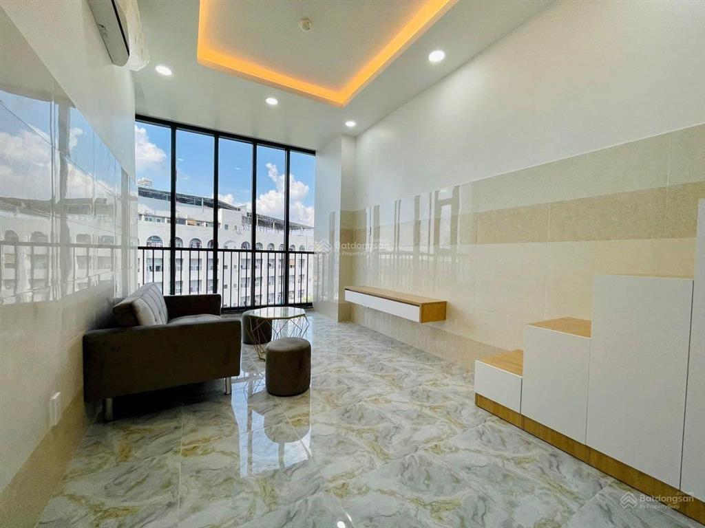Căn hộ có gác ban công 40m2 ngay âu cơ