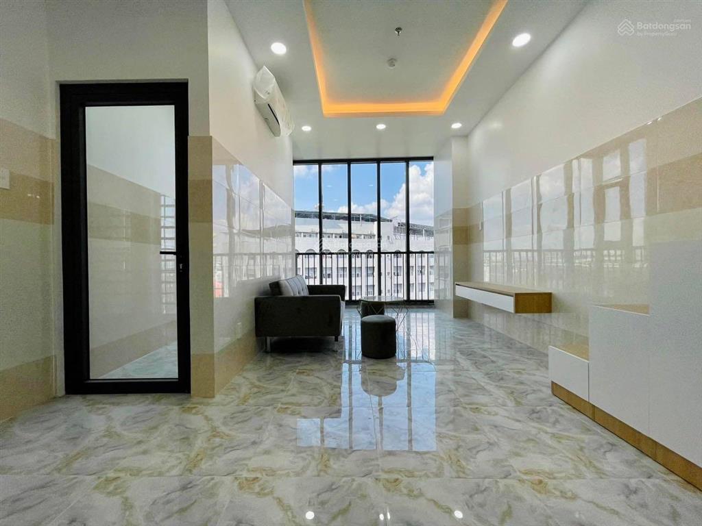 Căn hộ có gác ban công 40m2 ngay âu cơ