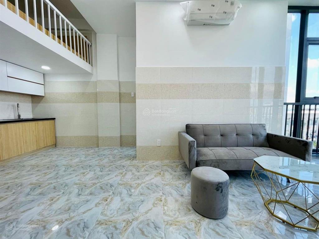 Căn hộ có gác ban công 40m2 ngay âu cơ
