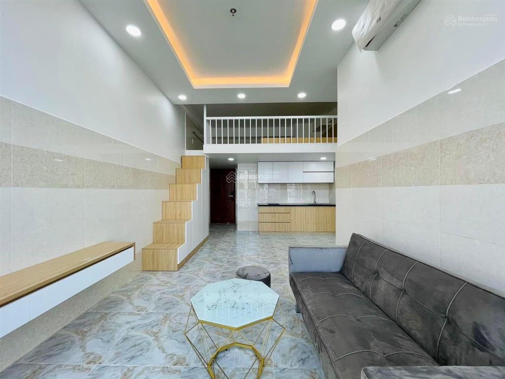 Căn hộ có gác ban công 40m2 ngay âu cơ