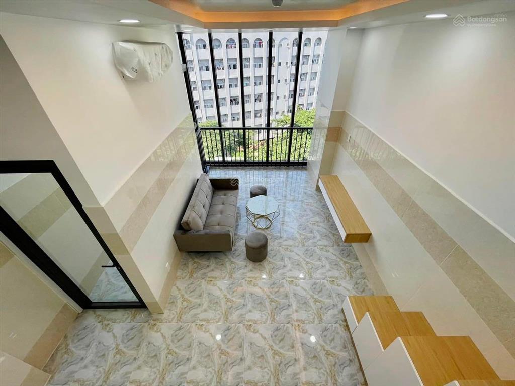 Căn hộ có gác ban công 40m2 ngay âu cơ