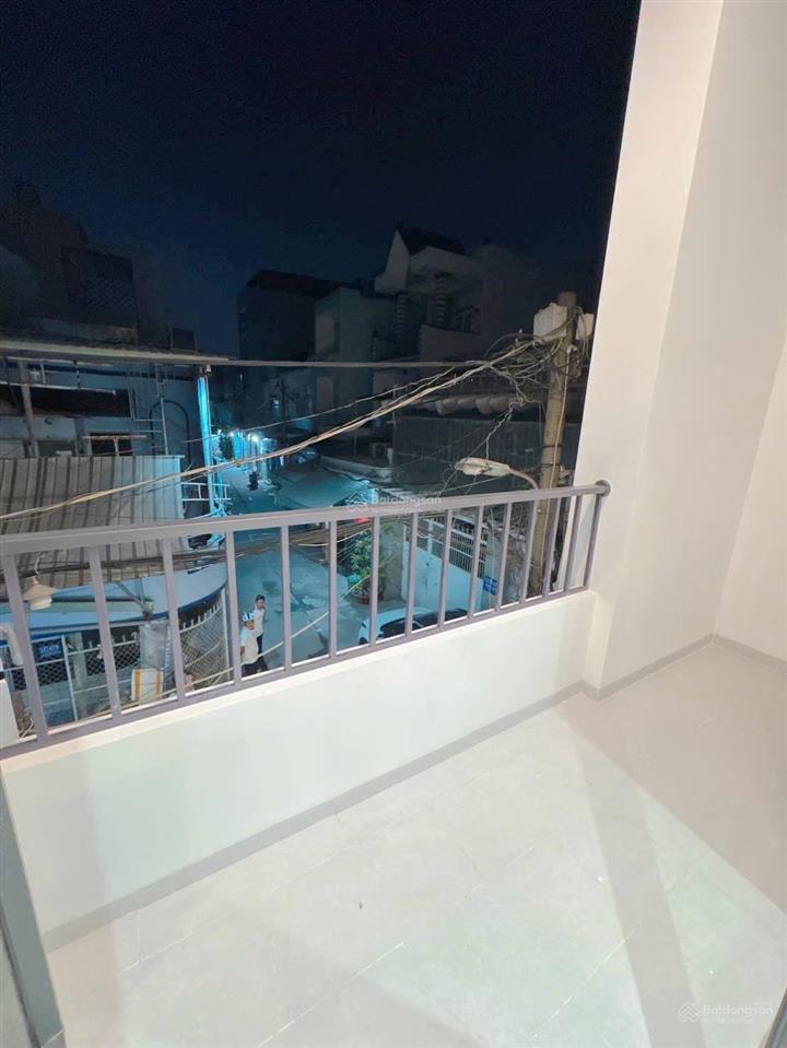 Bán nhà hxh ngủ trong nhà 3pn 3wc có phòng ngủ trệt