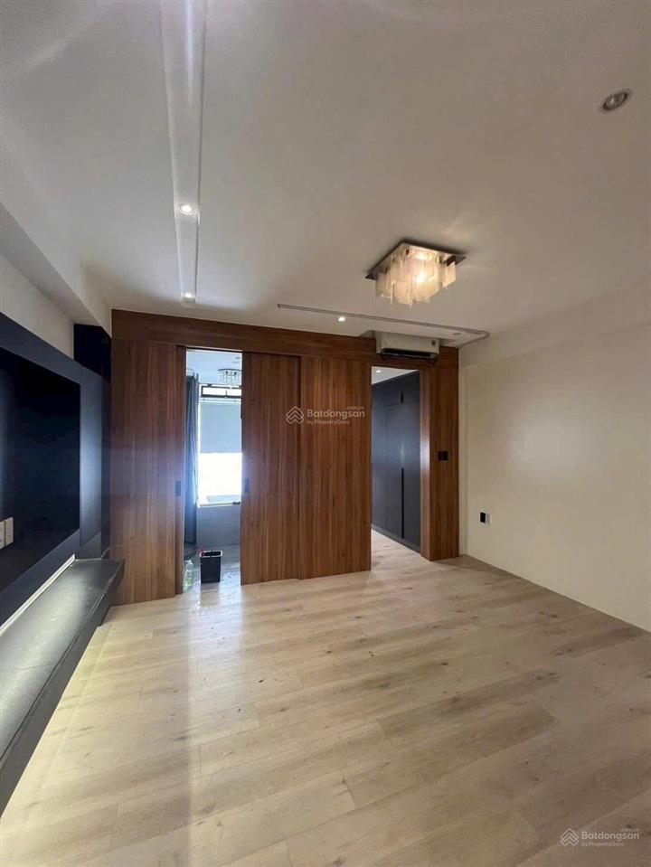 Nhà mới khu nội bộ vip có công viên 4pn 4pn 72m2