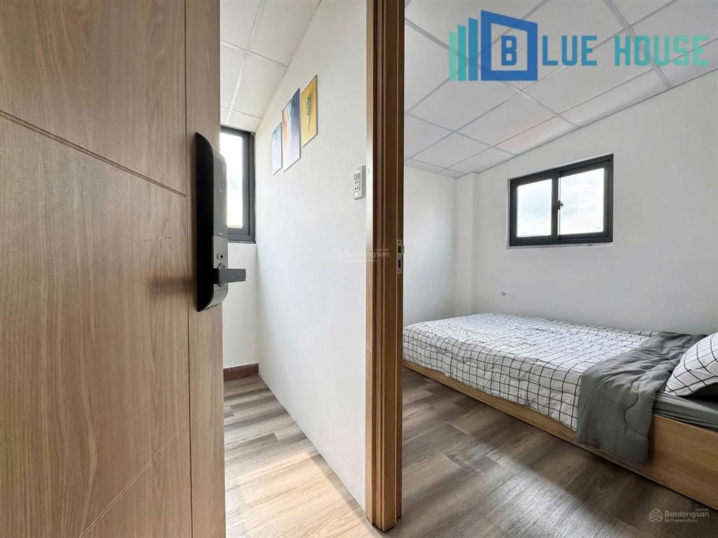 Căn hộ 2pn cửa sổ full nt ngay lũy bán bích giáp tân bình