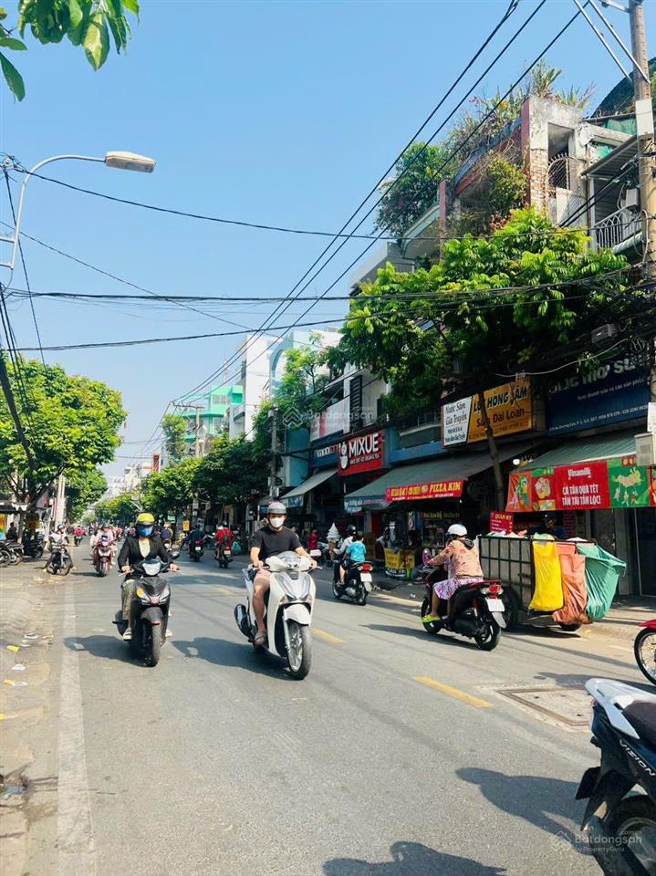 (600m2) mặt tiền âu dương lân  ngang khủng 8m(nh 19m)  đường 15m  vỉa hè 4m nhỉnh hơn 100tr/m2