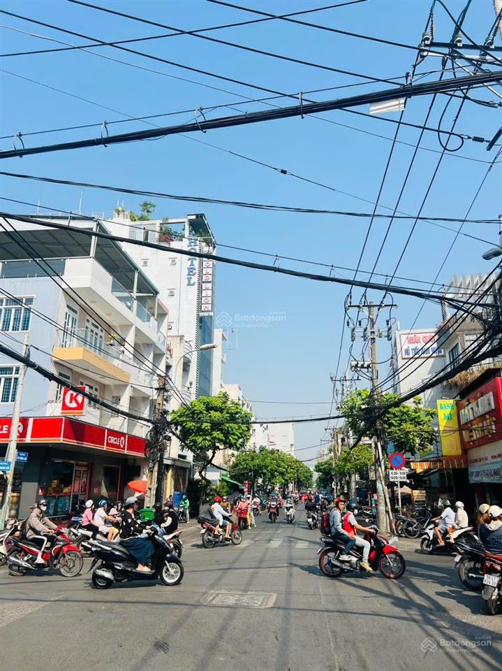 (600m2) mặt tiền âu dương lân  ngang khủng 8m(nh 19m)  đường 15m  vỉa hè 4m nhỉnh hơn 100tr/m2