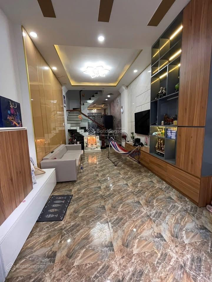 Nhà đẹp 5 tầng  âu dương lân, hẻm 4m thông  sổ a4  hoàn công 260m2  7pn  7wc