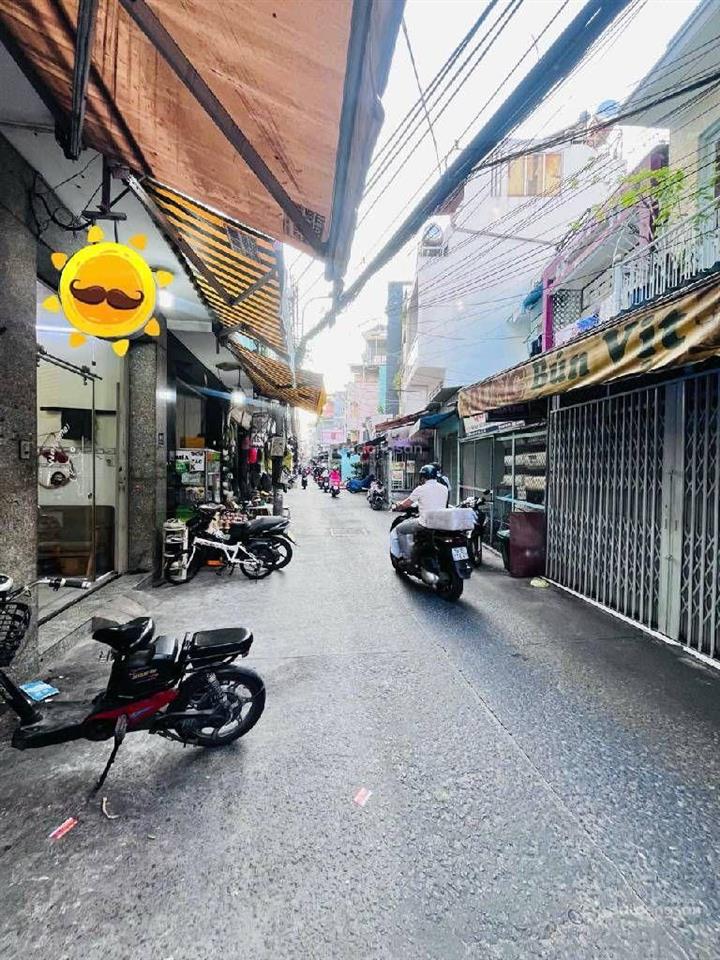 7 tầngdương bá trạcngang 4m 16mhẻm xe hơi 6m thông nguyễn thị tần9phòng ngũ9wc