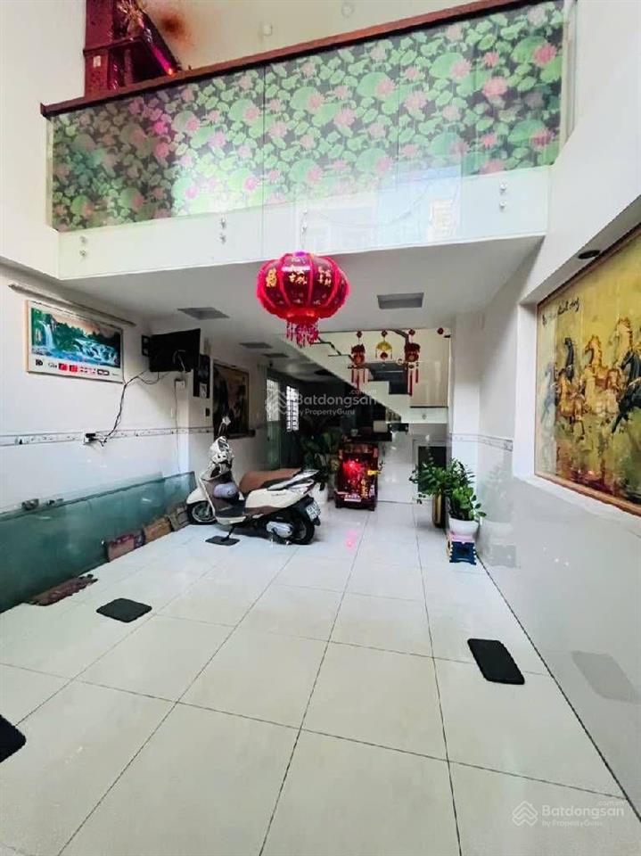 7 tầngdương bá trạcngang 4m 16mhẻm xe hơi 6m thông nguyễn thị tần9phòng ngũ9wc