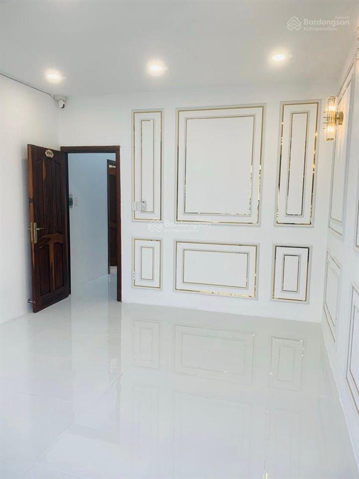 Quận 7(107m2)nguyễn thị thậpngang 7m53 tầngchĩ 30m ra mặt tiềnhẻm xe tảicách mặt tiền 30m
