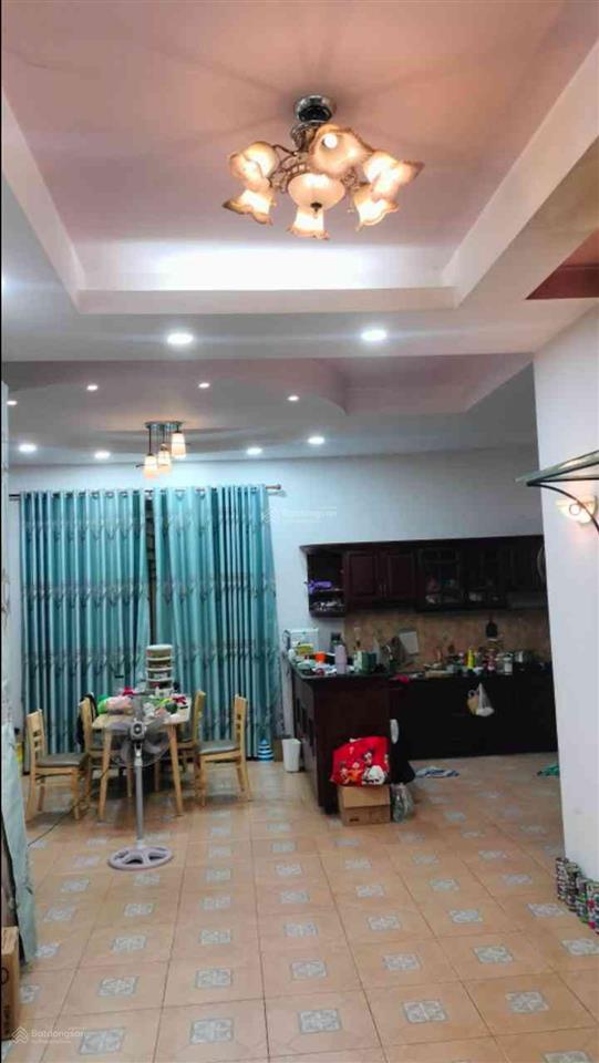 Đường 10m(196m²) biệt thựphường chánh hưngngang 8m6(nở hậu 13m)view công viêncách q1 chỉ 1 2p