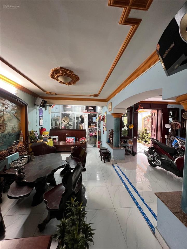 Nguyễn thị tần  ngang 7m  hẻm xe hơi thông  3 tầng btct  cách q1 chỉ 5p