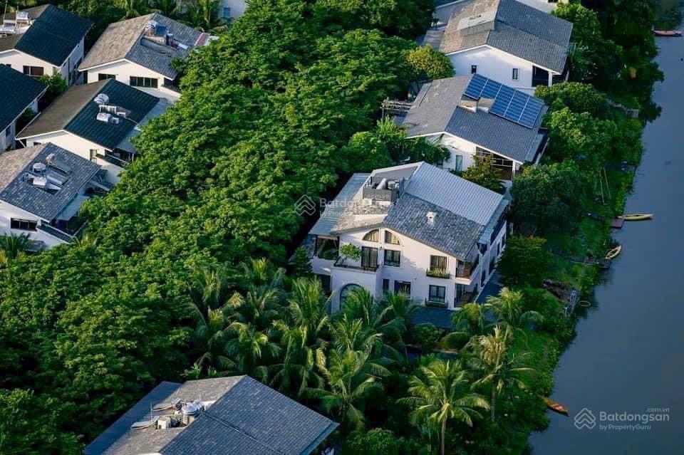 Độc quyền căn villas song lập view công viên cực đẹp dt 189m2 dt sàn 268m2 sàn. giá bán 17,5 tỷ