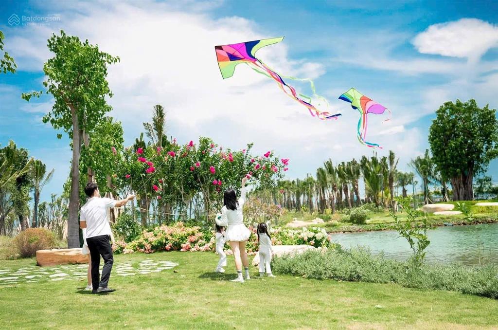 Độc quyền villa song lập 189m2 mùa thu  eco retreat. giá dk 9,6 tỷ gốc hàng tự do thanh toán
