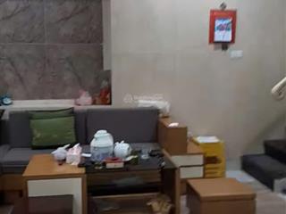 Cho thuê nhà ngõ 65 vạn bảo, ba đình, hà nội