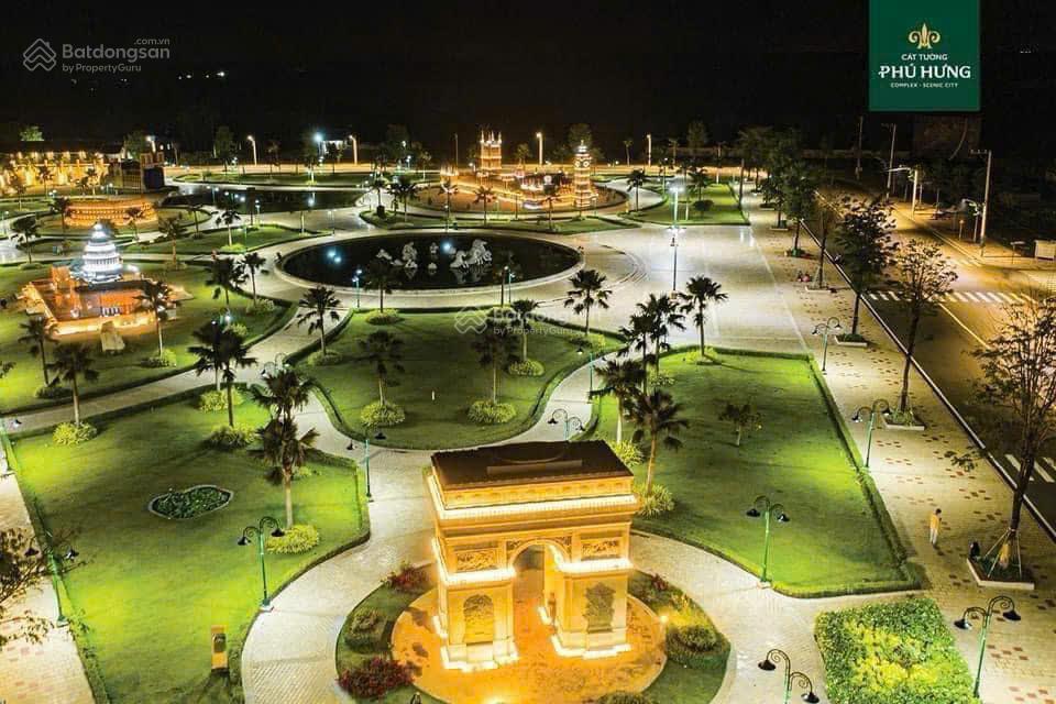 Bán gấp lô 2 mặt tiền giá chỉ 1tỷ080tr diện tích 108m2 đối diện công viên 7 kỳ quan lớn 2,8ha