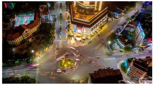 Bán nhà 3 tầng 100m2( ngang 6m) mặt tiền bến nghé  tp huế cạnh phố tây giá chỉ 23tỷ hàng hiếm