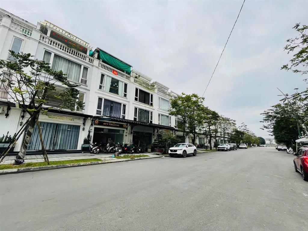 Bán shophouse 4 tầng hoàn thiện full nội thất kđt phú mỹ an  tp huế giá chỉ 8,5 tỷ