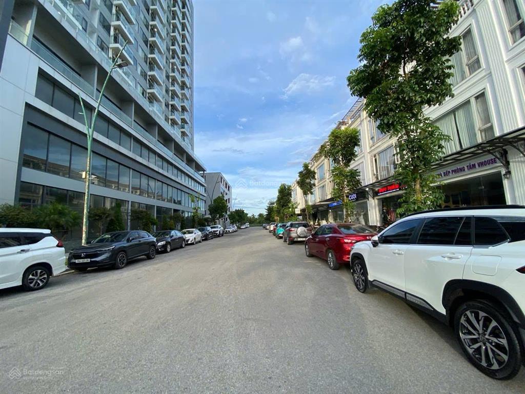 Bán shophouse 4 tầng hoàn thiện full nội thất kđt phú mỹ an  tp huế giá chỉ 8,5 tỷ
