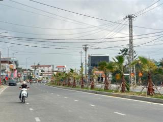 Bán nhà 120m2 mặt tiền phạm văn đồng gần menas zone  tp huế đang kinh doanh tốt giá chỉ 10.2 tỷ