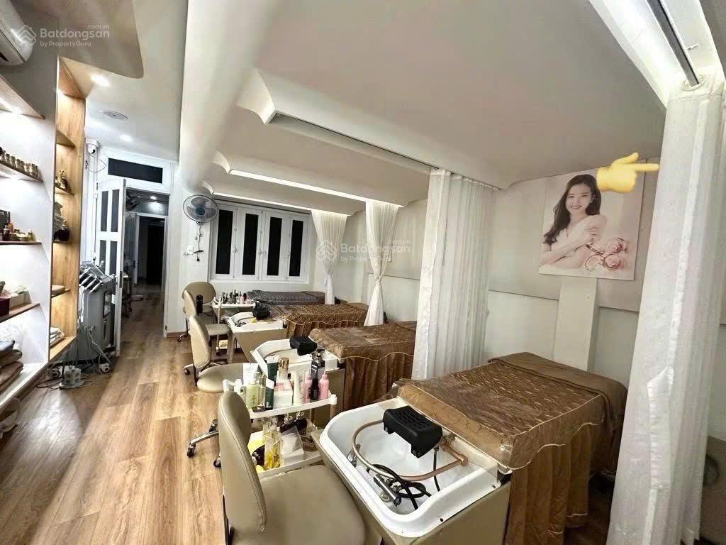 Bán nhà 02 tầng mặt tiền trần quang khải, tp huế cạnh bên doji  phù hợp kinh doanh giá chỉ 9,9 tỷ