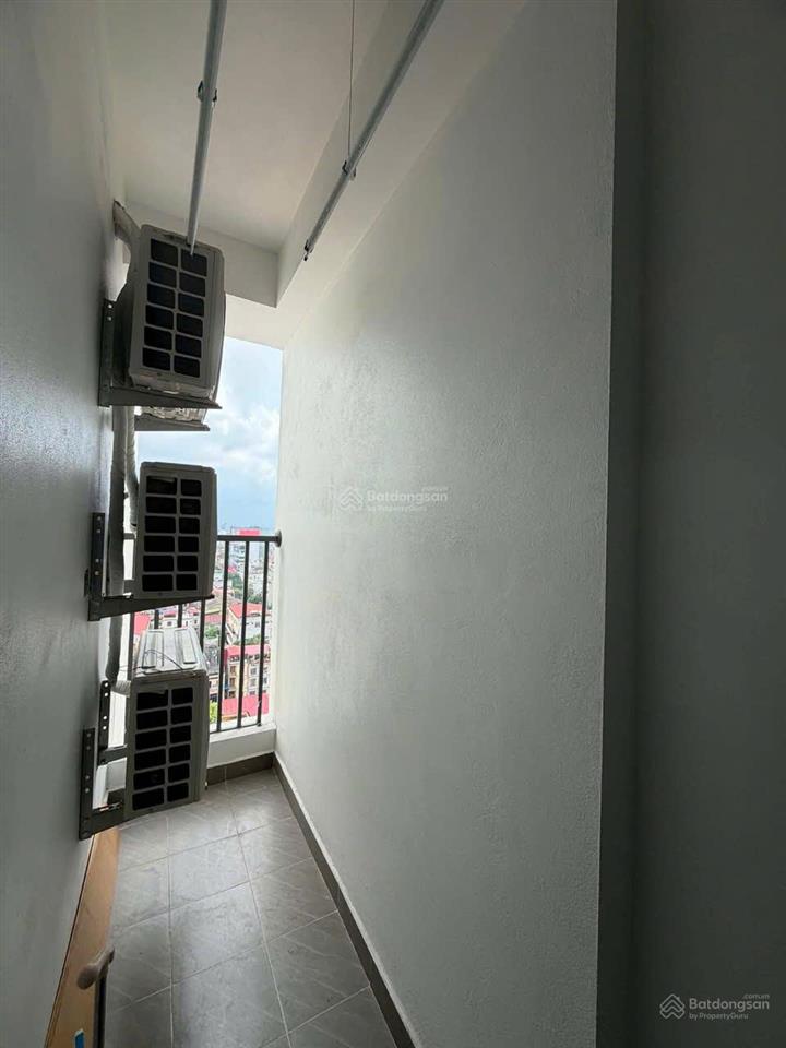 Cho thuê căn hộ 2 phòng ngủ, chung cư quang vinh 39 lương khánh thiện. vị trí cực kì thuận thiện.