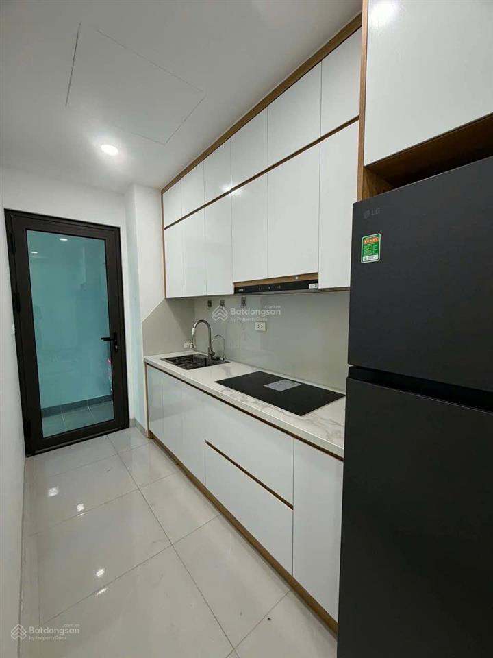 Cho thuê căn hộ 2 phòng ngủ, chung cư quang vinh 39 lương khánh thiện. vị trí cực kì thuận thiện.