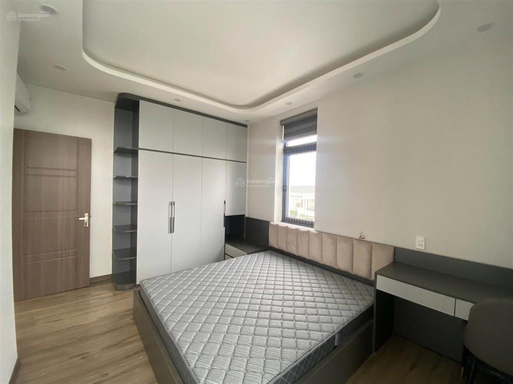Cho thuê căn hộ 2pn 2wc mới hoàn thiện. căn góc diện tích to. free tiện ích vinhomes. 0388 181 ***