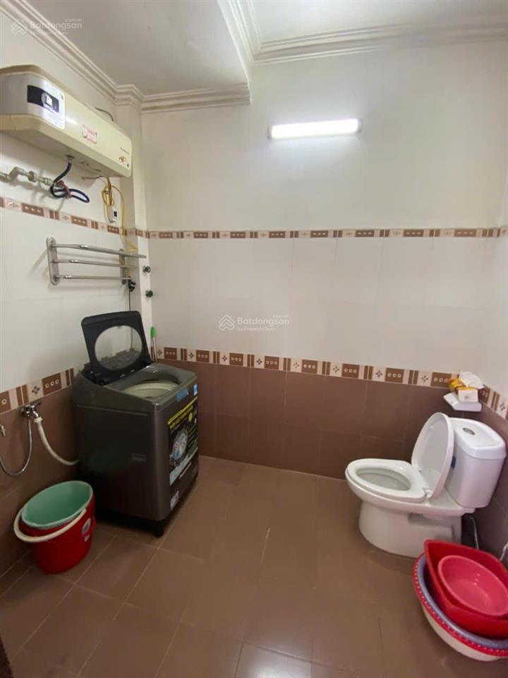 Cho thuê biệt thự mini đường phạm tử nghi chỉ vài bước ra đến chợ đôn. có gara ô tô riêng.