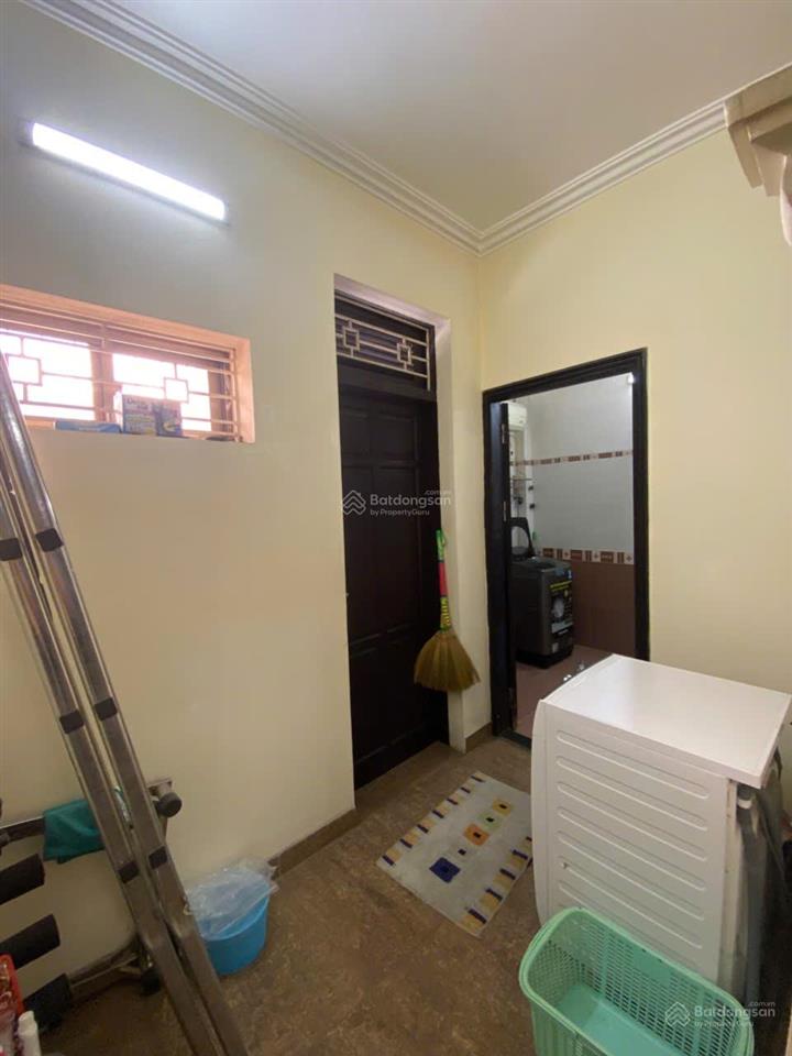 Cho thuê biệt thự mini đường phạm tử nghi chỉ vài bước ra đến chợ đôn. có gara ô tô riêng.