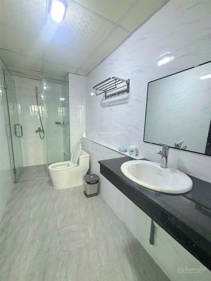 Cho thuê căn hộ 1 phòng ngủ tách bếp giá chỉ 6,5tr/tháng. khu dân cư an toàn, bảo vệ nhiều lớp