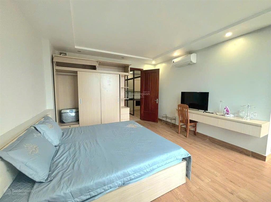 Cho thuê căn hộ 1 phòng ngủ tách bếp giá chỉ 6,5tr/tháng. khu dân cư an toàn, bảo vệ nhiều lớp